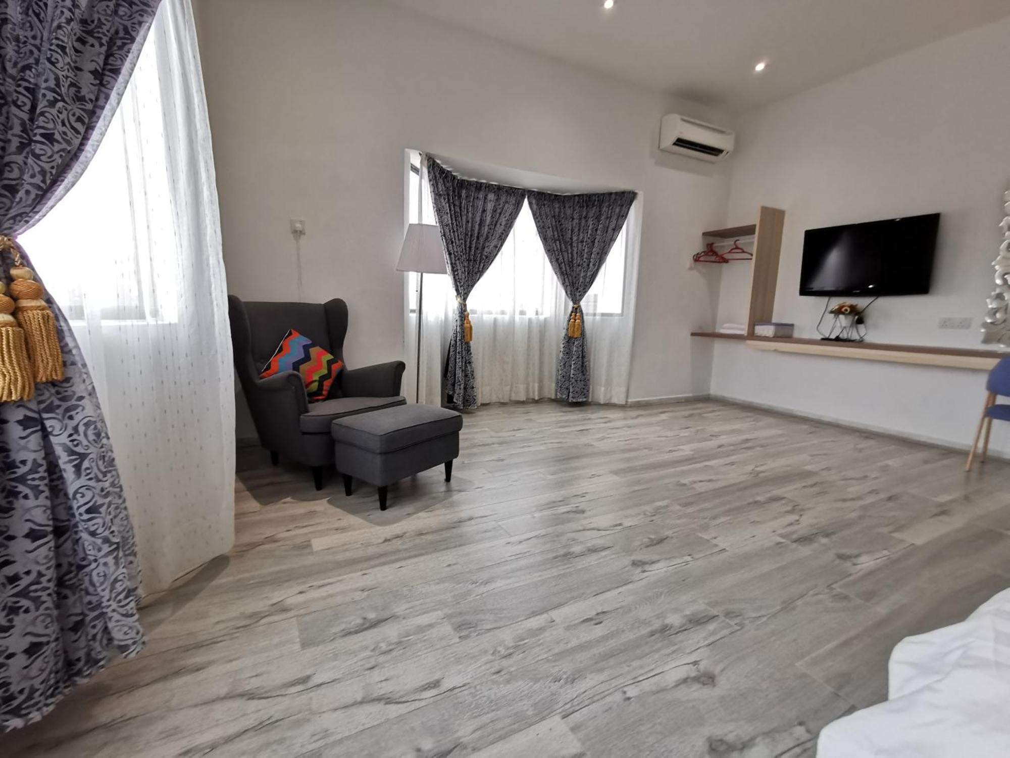 Melody Whole Or Suite Room Muar Exterior foto